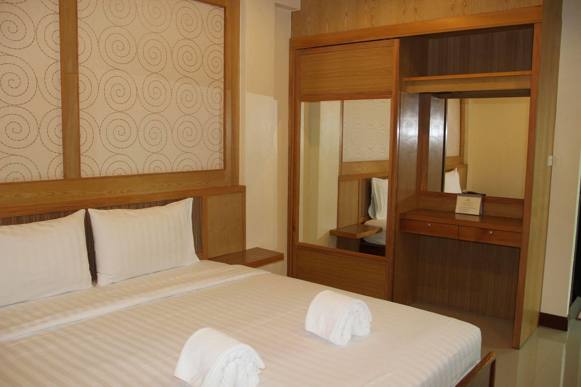 Monmuang Otel Chiang Mai Dış mekan fotoğraf