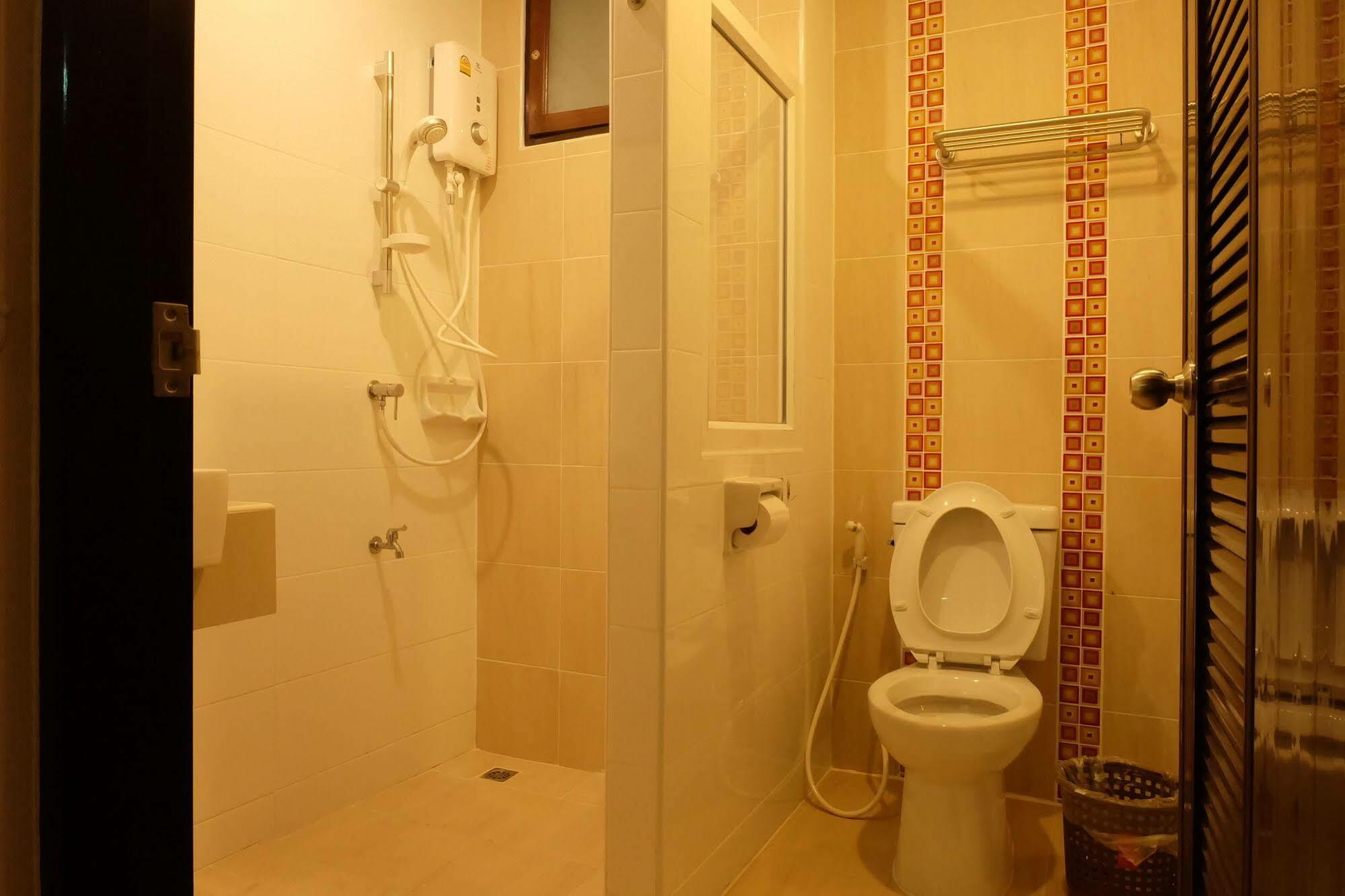 Monmuang Otel Chiang Mai Dış mekan fotoğraf